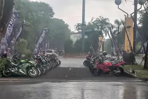 Hujan Deras Guyur Jakarta, Street Race Polda Metro Ditunda