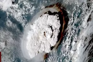 BMKG Ungkap Amukkan Gunung Berapi Bawah Laut Tonga Picu Tsunami di 4 Negara