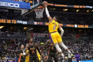 Hasil NBA, Sabtu (22/1/2022): Lakers Habisi Magic, Warriors Nyaris di Bom Rockets