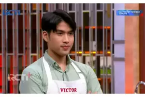 Victor Menang di Tantangan Pertama Galeri MasterChef Indonesia Season 9 berkat Nasi Goreng Kampung Malaysia
