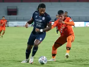 Hasil Liga 1 2021/2022 Arema FC vs Persiraja: Carlos Fortes Selamatkan Singo Edan