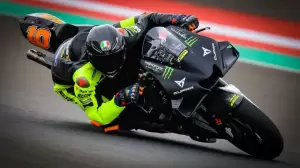 Valentino Rossi Tak Hadir di Sirkuit Mandalika,  Luca Marini: Kami Saling Berkomunikasi
