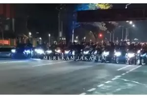 Viral Gerombolan Motor Tutup Jalan Sudirman, Polisi: Kita Cocokkan dengan Data E-TLE