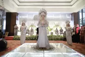 DHEROCAS Angkat Tema Pesona Pernikahan Indonesia