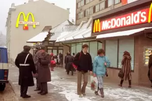 McDonalds, Restoran Cepat Saji Pertama Amerika Serikat di Tanah Soviet