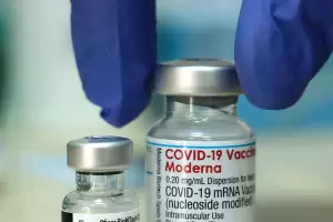 Moderna Klaim Vaksin Booster Terbarunya Mampu Lawan Omicron
