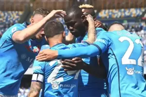 Hasil Liga Italia 2021/2022: Napoli Bantai Sassuolo Setengah Lusin Gol!