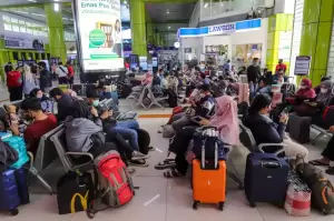 Naik Kereta, 34.600 Orang Tinggalkan Jakarta Mudik ke Jawa Hari Ini