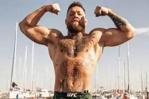 Ini Lawan Conor McGregor Versi Legenda UFC
