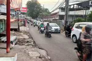 Imbas One Way, Bintara Raya Macet hingga Perbatasan Bekasi-Jakarta