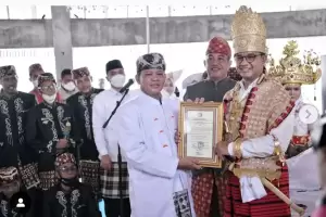 Terima Gelar Kehormatan Tuan Penata Negara, Anies Kenang Jadi Mendikbudristek