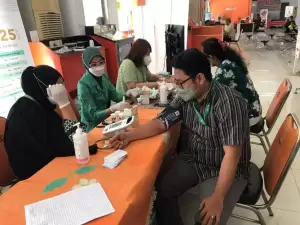 Kolaborasi MNC GUI dan PT. Pos Indonesia Hadirkan Pemeriksaan Kesehatan Gratis Kepada Calon Haji