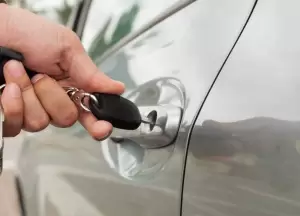 Cara Memperbaiki Door Lock Pintu Mobil
