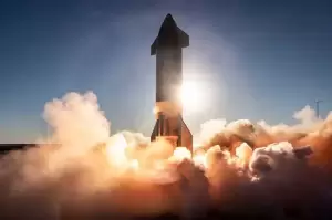 Roket Super Besar Misi ke Mars Milik Elon Musk Meledak
