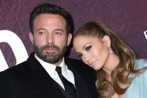 Jennifer Lopez dan Ben Affleck Telah Resmi Menikah di Las Vegas