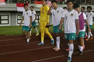Timnas Indonesia Junior dan Senior Gagal Berprestasi, Nova Arianto Ungkap 7 Kekurangan
