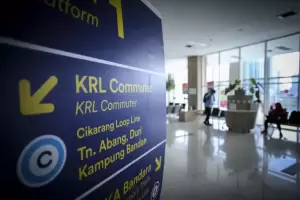 KAI Commuter Line Uji Coba Stasiun BNI City Layani Pengguna KRL