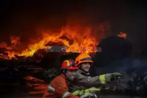 2 Ruko di Jalan Kartini Terbakar, Kerugian Ditaksir Rp700 Juta