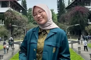 Zara Pakai Jaket Almamater, Istri Ridwan Kamil Teringat Almarhum Eril: Meleleh Melihat Foto Mereka