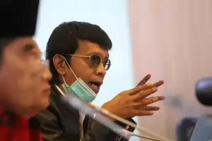 Adian Napitupulu Geram, Direksi MIND ID Pilih ke Bali Ketimbang Rapat dengan Komisinya