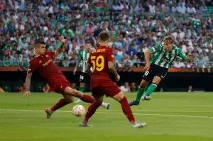 Hasil Liga Europa Real Betis vs AS Roma: I Lupi Petik Satu Poin