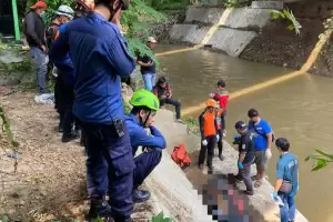 Jasad Warga Bogor Terseret Arus Sungai Ciharashas Ditemukan di Depok