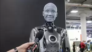 Dubai Kenalkan Ameca Robot Humanoid Tercanggih di Dunia