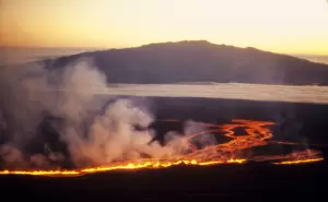 USGS Sebut Aktivitas Gunung Berapi Mauna Loa Akan Picu Kiamat