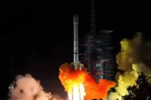China Luncurkan Satelit Komunikasi Baru Zhongxing 19, Ditempatkan di Atas Khatulistiwa