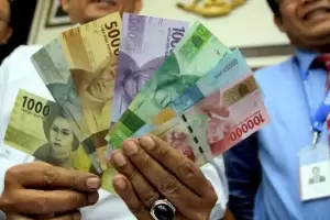 Hayo Tebak, Banyakan Uang Pecahan Rp100.000 atau Rp2.000 yang Beredar?