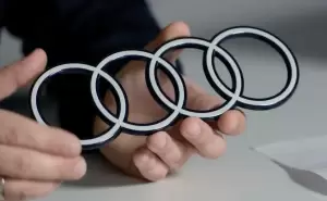Audi Resmi Memperkenalkan Logo Baru Tanpa Cincin Chrome