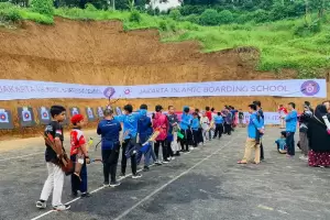 Jakarta Islamic Boarding School Galakan Olahraga dari Panahan, Berkuda, dan Berenang