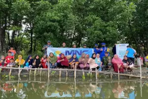 MNC Peduli Ajak Warga Babelan Bekasi Tanam Mangrove Demi Cegah Abrasi