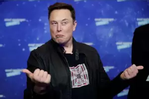 Elon Musk Siap Mundur sebagai CEO Twitter, tapi Menolak Menjual Perusahaan