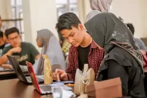 Pemulihan Pasca-Gempa Cianjur, UNPAR Beri Pendampingan Digital Marketing pada Pelaku UMKM