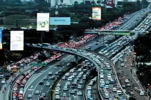 Atasi Kemacetan, Polda Metro Dukung Rencana 25 Jalan Berbayar di Jakarta
