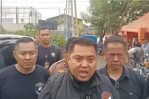Geledah 3 Rumah Alex Bonpis di Kampung Bahari, Polisi Temukan Senjata Api