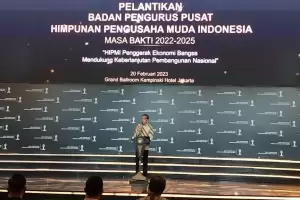 Lantik Pengurus Baru, Jokowi Minta Hipmi jadi Daya Ungkit Bagi Pengusaha Muda Indonesia