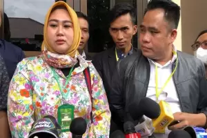 Shelvie Hana Wijaya Telat Tiba di Pengadilan, Sidang Cerai dengan Daus Mini Keburu Ditunda Hakim