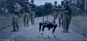 Tentara Australia Uji Coba Robot Anjing Pembunuh yang Dikontrol Otak