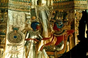 Kontroversi Firaun Ay, Pengganti Raja Tutankhamun yang Mati Muda