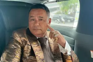 Hotman Paris Minta TikToker Awbimax Tidak Takut usai Dilaporkan Gegara Kritik Lampung