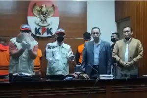 KPK Sita Uang Rp924,6 Juta dan Sepatu LV dari OTT Wali Kota Bandung Yana Mulyana
