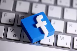 Cara Beralih Akun Facebook Tanpa Harus Logout