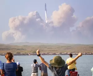 Tak Takut Rugi Meledak Lagi, Elon Musk Siapkan Dana Rp29,2 Triliun untuk Roket Starship