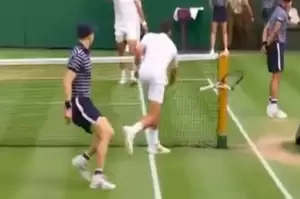 Momen Menarik di Wimbledon 2023: Petenis Hancurkan Raket hingga Brad Pitt Kunyah Keripik
