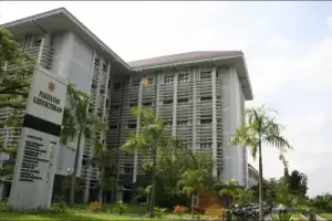 5 Kampus dengan Fakultas Kedokteran Tertua di Indonesia
