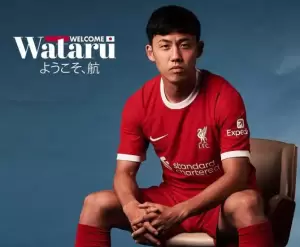 Wataru Endo Resmi Gabung Liverpool, Dapat Nomor Warisan Fabinho