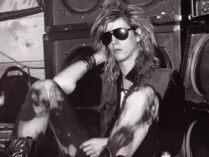 4 Motor Duff McKagan yang Menyatu dengan Gayanya di Guns N Roses