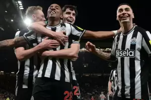 Newcastle Ulangi Catatan Bersejarah usai Singkirkan MU di Piala Liga Inggris